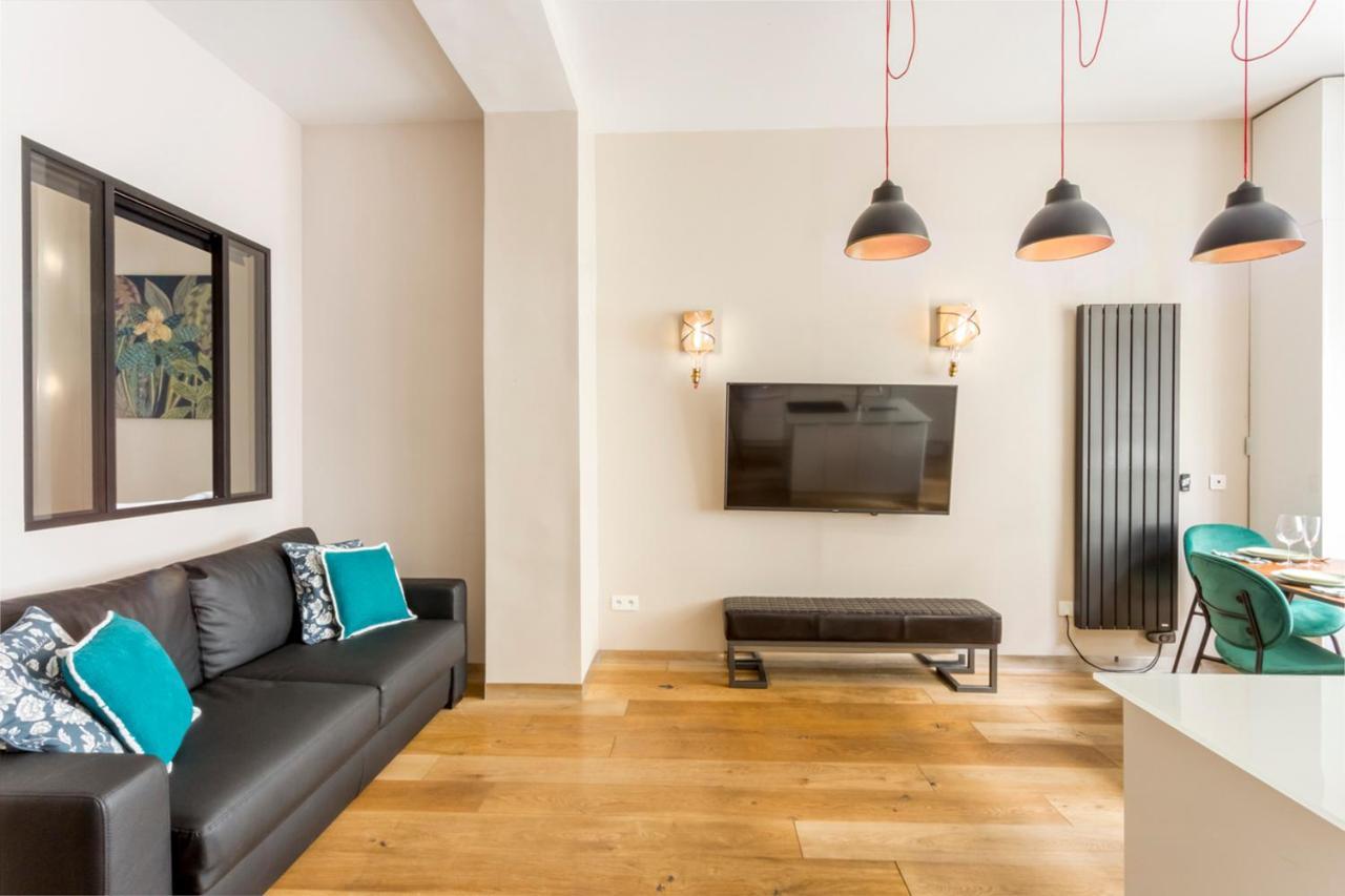 Design Et Confort Near Champs Elysees باريس المظهر الخارجي الصورة